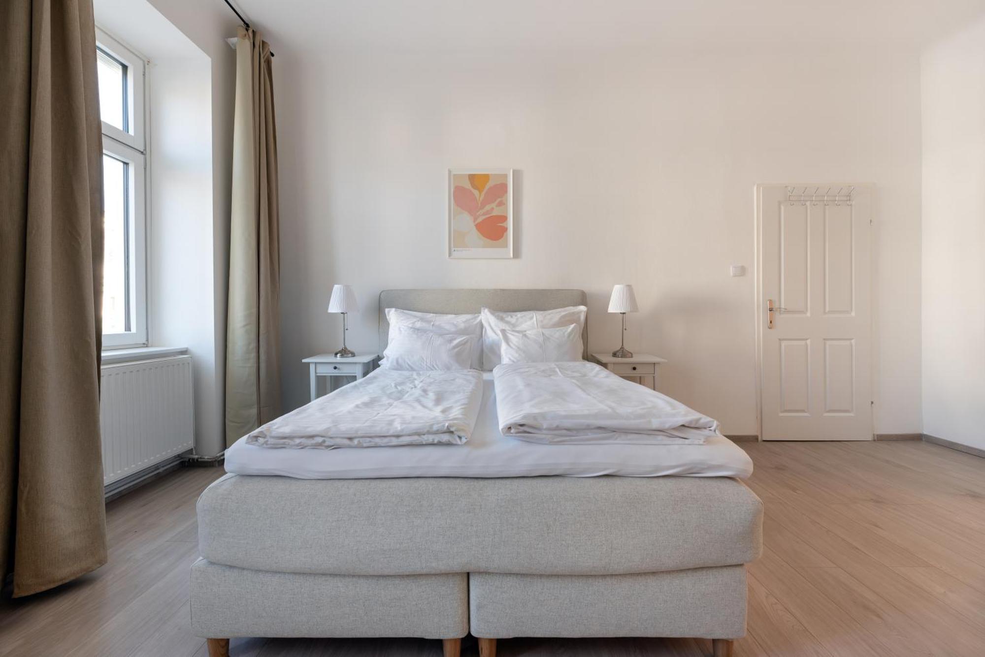 וינה Studio Apartment Near University מראה חיצוני תמונה